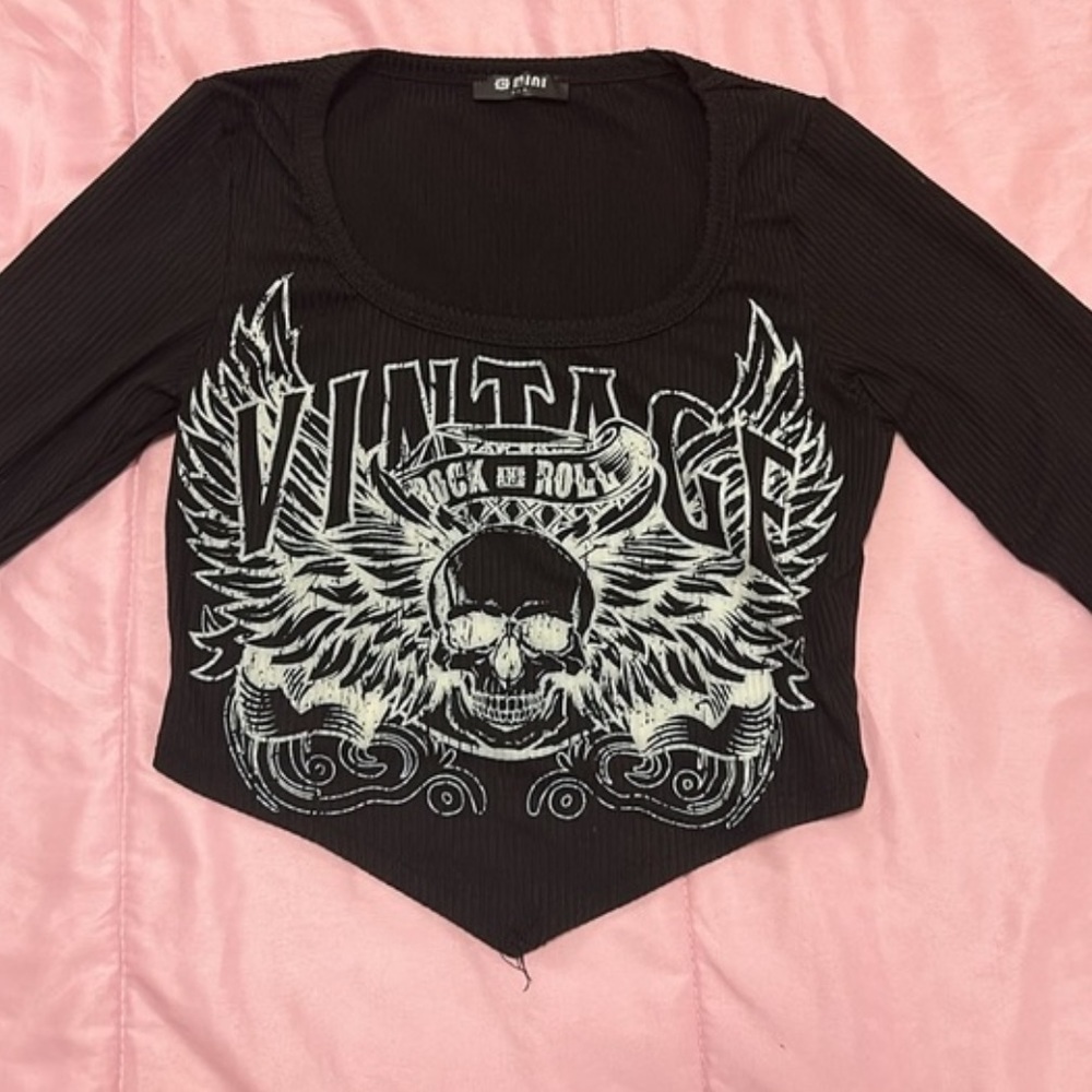 Y2K rock and roll shirt, Women US size small